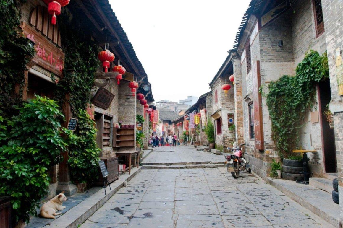姜文绊马腿，范子铭挥肘不谈，却揪住任俊飞不放，他们想干什么